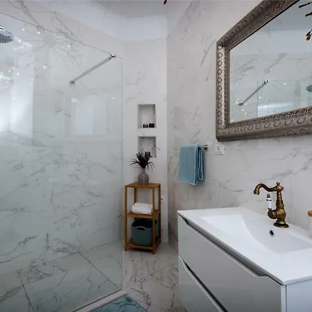 Royal Blue דירה ספליט