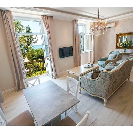 Apartamento Royal Blue