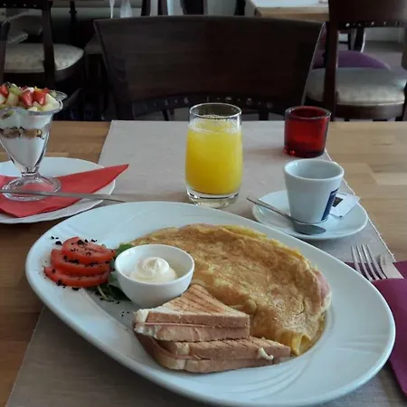 Royal Blue アパート *